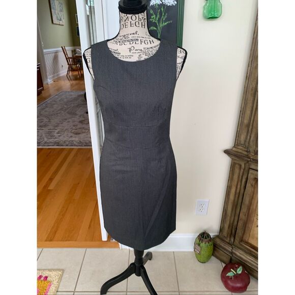 Ann Taylor Sleeveless Sheath Dress - Picture 7 of 7